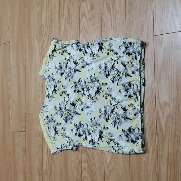 CLEO Top L Petites - Picture 2 of 5